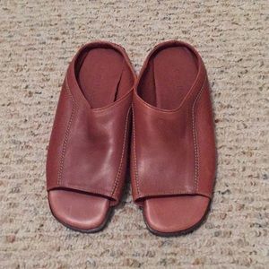 New Cole Haan slides / mules size 7AA